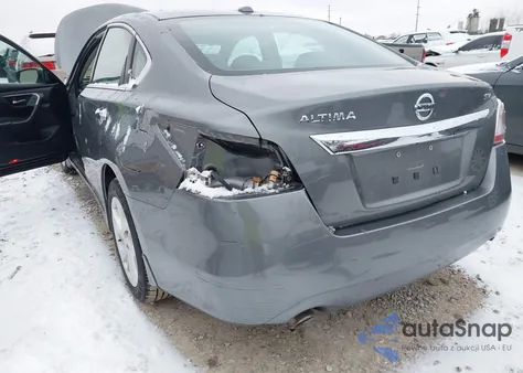 2015 Nissan Altima 2.5 Sv z USA, uszkodzony, nr VIN 1N4AL3AP9FC294178